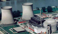 Radioactivity meters: Nuclear power station.