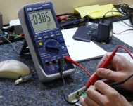 PCE-DC3 voltmeters in use