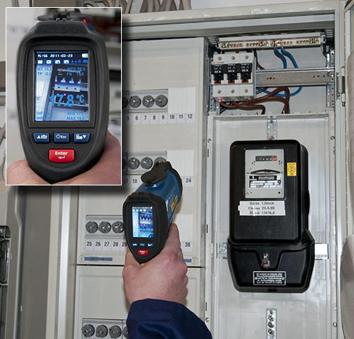 Infrared Thermometer with Digital Camera PCE-IVT 1 used in industrial processes.