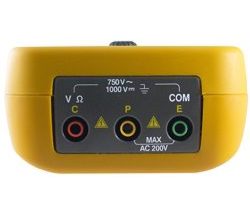 PCE-ERT 10 series earth resistance meter: Testing cables connections are in the upper half of the meter.