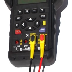 the PCE-OC1 oscilloscope on the job