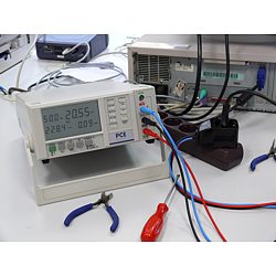 the PCE-PA 6000 power meter with the PCE-PA-ADP current adaptor