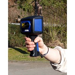 Protecting case covering the thermal camera.