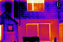 PCE-TC 3 thermal camera: thermal radiation at a window