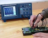 Analazing a electronic plate using PCE-UT 2042C series Oscilloscopes.
