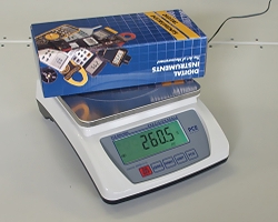 compact design scale PCE BSH