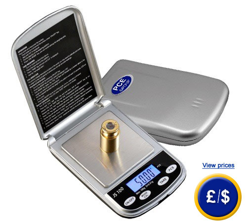 PCE-JS 100 pocket scale with a high resolution of 0.01 g and a weighing range from 0 up to 100 g.
