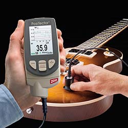 The coating thickness gauge PCE-PT 200 is a multifunctional device to measure the coating thicknesses. 
