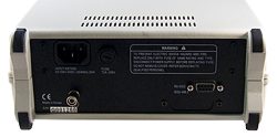 The RS-232 and the data cables are connected at the backside of the PCE-G 5100 function generator