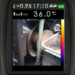 The infrared camera is able to display infrared-, real- and mixed images.