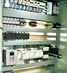 PCE-IT413 and PCE-IT414 insulation meter: Instructions for measuring.