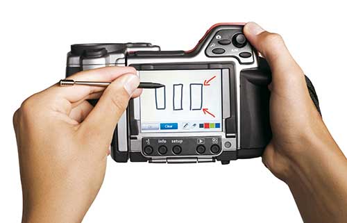 Touch screen of the maintenance camera Flir T-series.