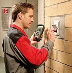 Extra TRMS METRAHIT Multimeter in use