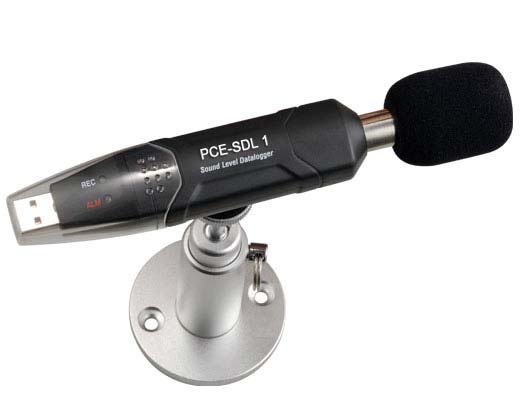 The sound level datalogger is delivered with a wall mount.
