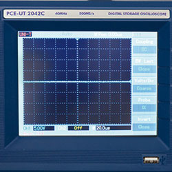 Screen of the Storage Oscilloscope PCE-UT 2042C
