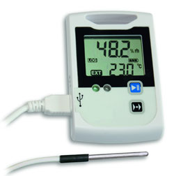 The Data Logger has an entrance for the temperature sensor