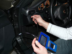 Video Endoscope - PCE-VE 360N measuring in a car.